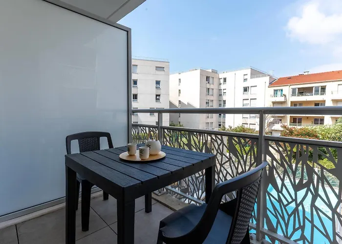 Aparthotel Quality 3*
