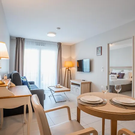 Aparthotel Zenitude Residences